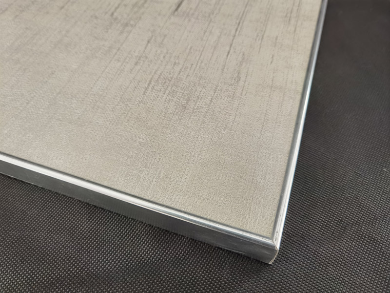 cfrt連(lian)續纖維(wéi)增強熱(rè)塑性複(fú)合材料(liao)發展趨(qū)勢：開發(fā)新的增(zeng)強基材(cái)提高強(qiáng)度